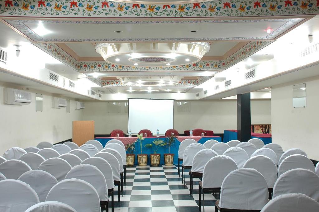 Kohinoor 2* Jaipur