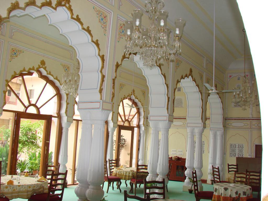 Hotel Karnot Mahal Jaipur