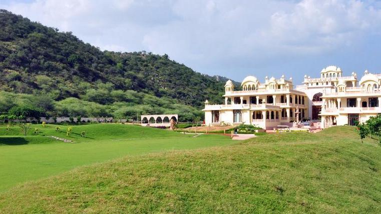 Resort Rajasthali & 5*
