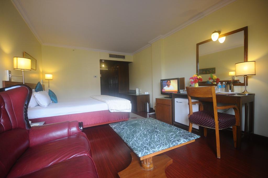 Hotel Palace 2*