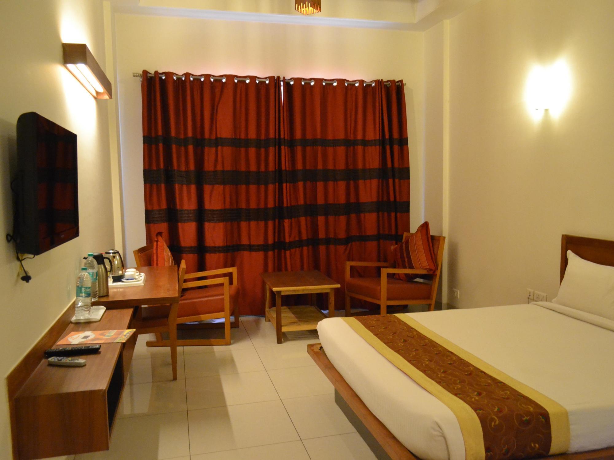 Shivam Resort And Hotel