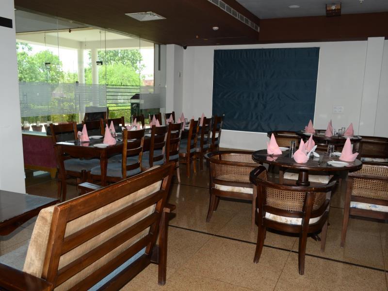 Resort Shivam Resort And Hotel