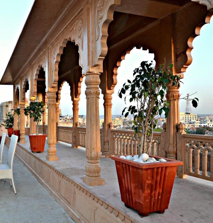 Hotel Ram Singh Palace Jaipur