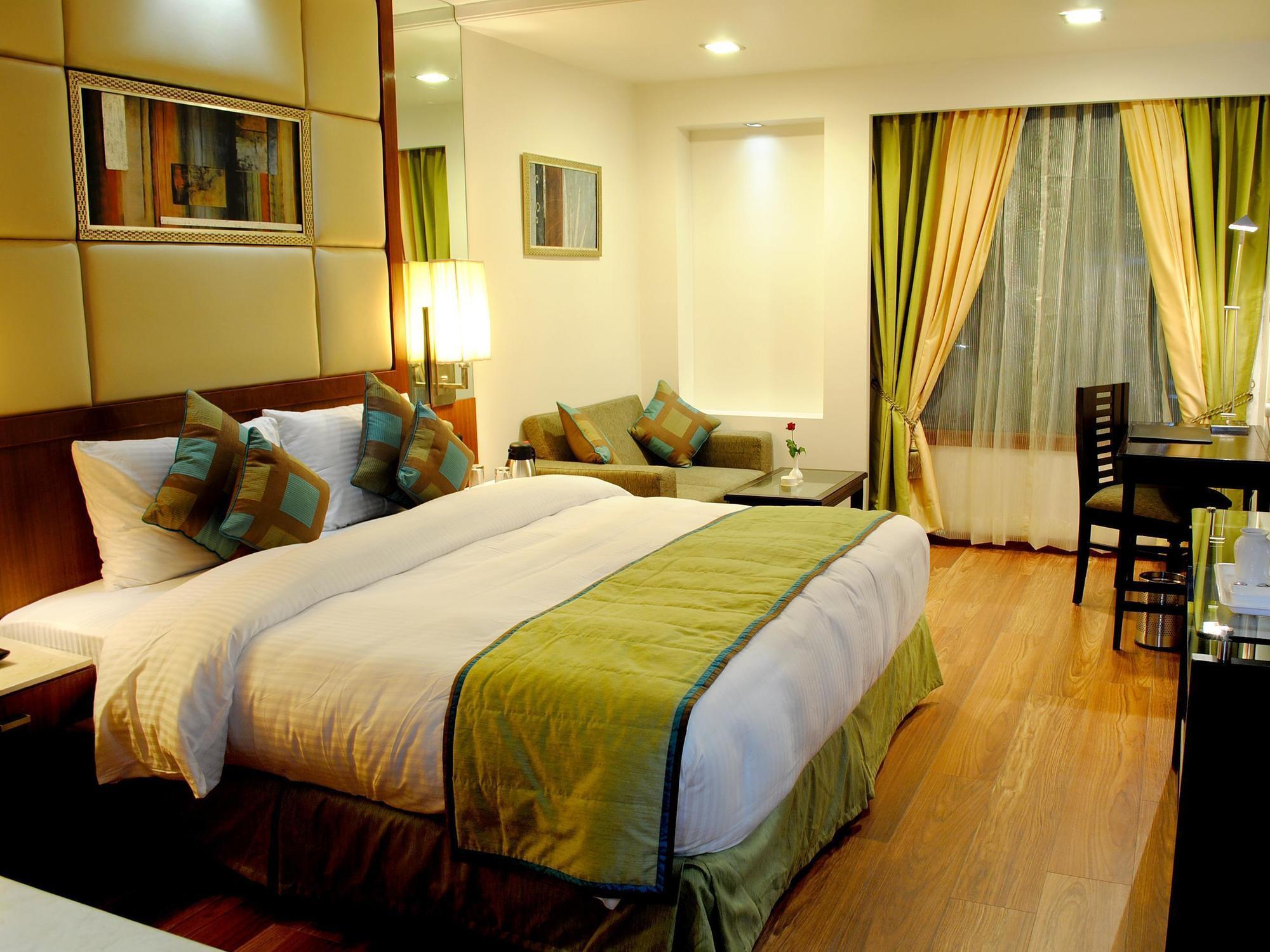 Libra - Boutique Jaipur