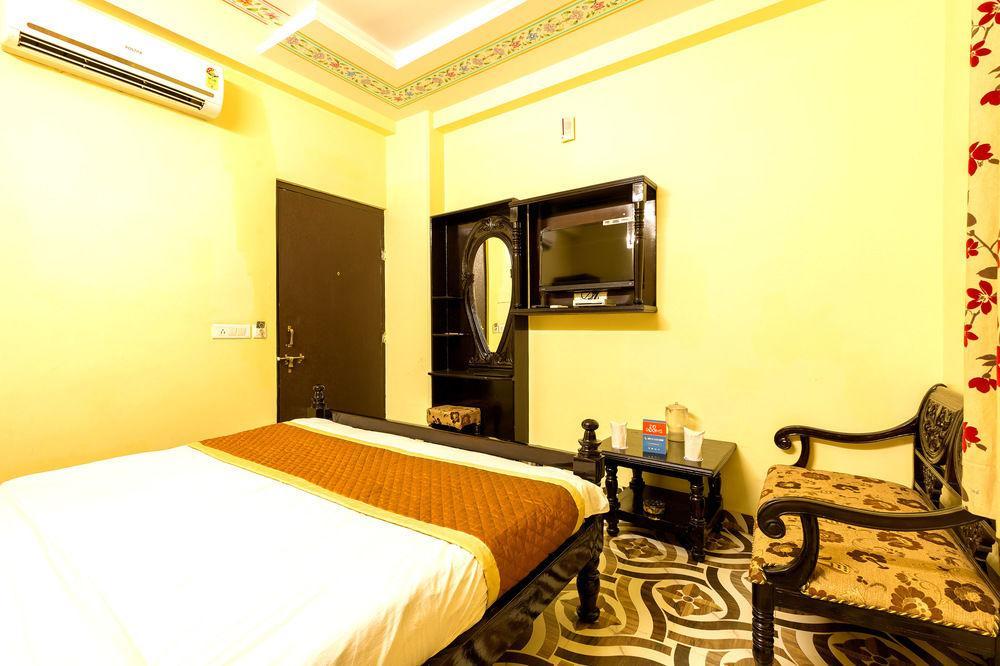 Hotel Zo Rooms Sc Road Sindhi Camp 3*