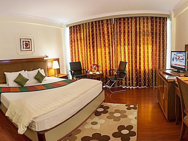 Palace Hotel 2*