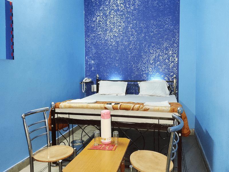 New India Hotel