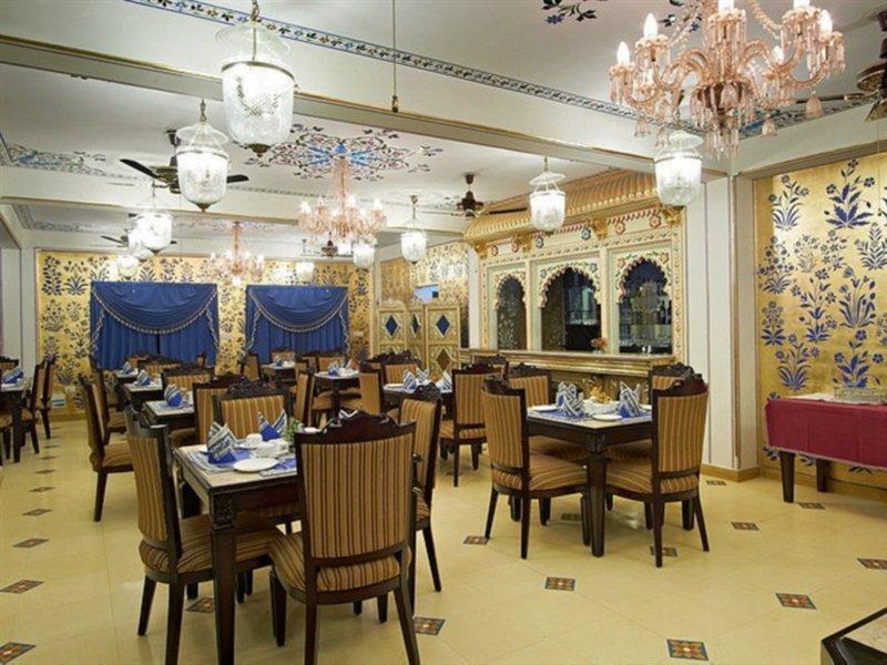 Hotel Umaid Bhawan - A Heritage Style Boutique 4*
