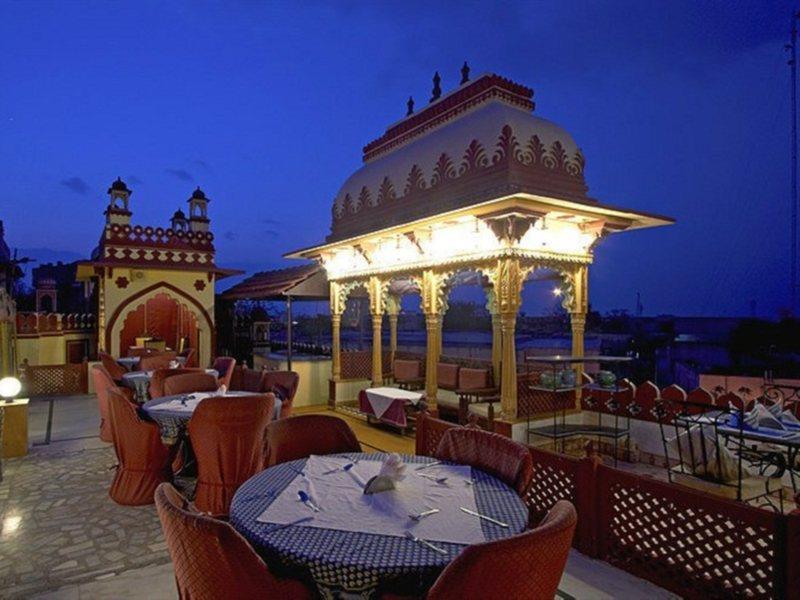 Umaid Bhawan - A Heritage Style Boutique