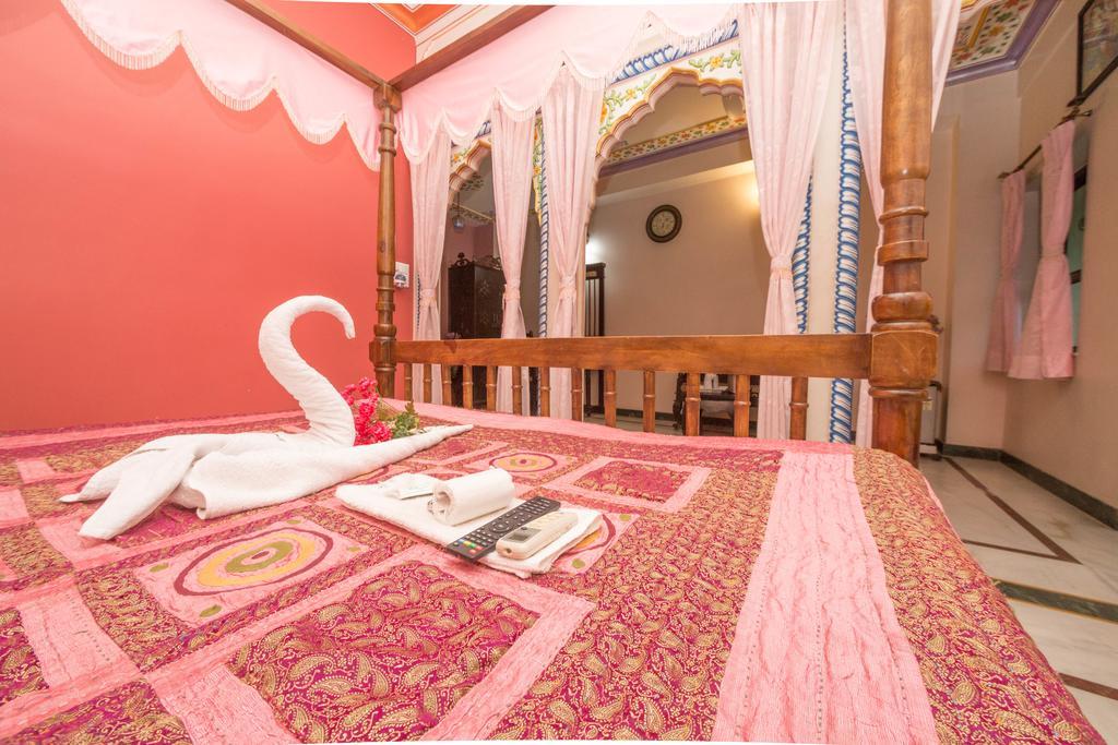 Hotel Moon Light Palace