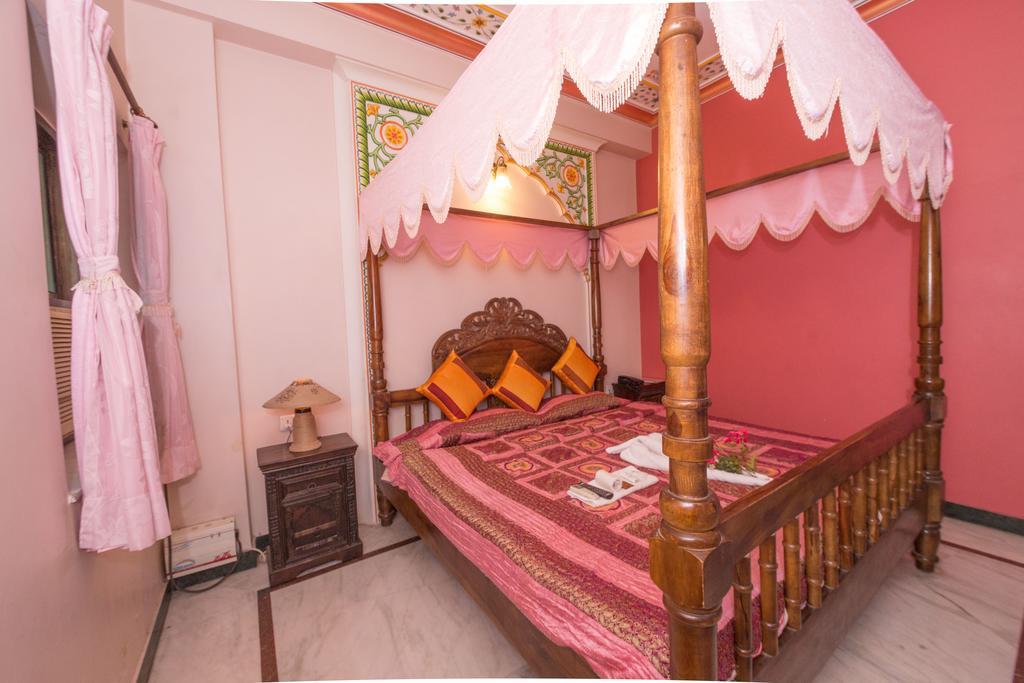 Moon Light Palace Hotel