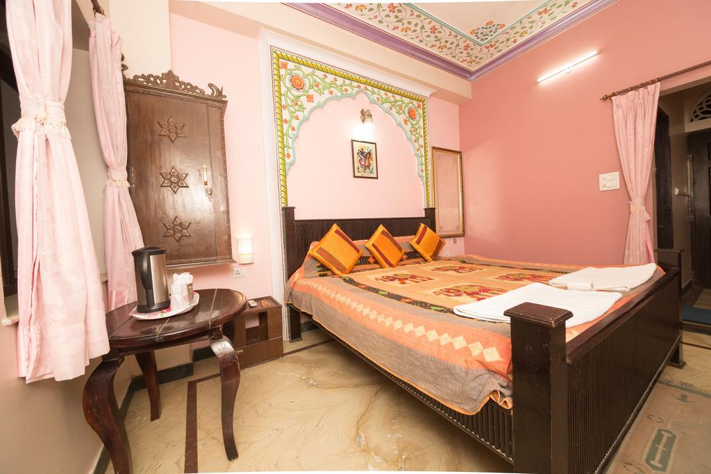 Moon Light Palace Hotel Jaipur