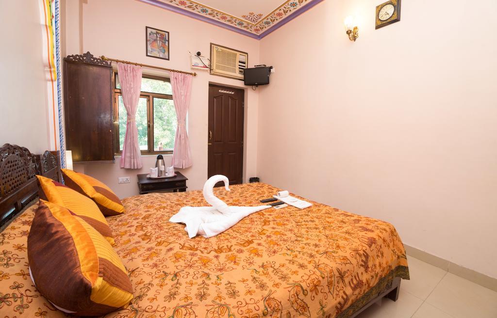 Moon Light Palace Hotel Jaipur