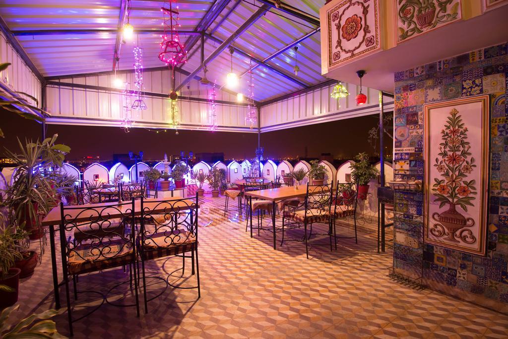Moon Light Palace 3*