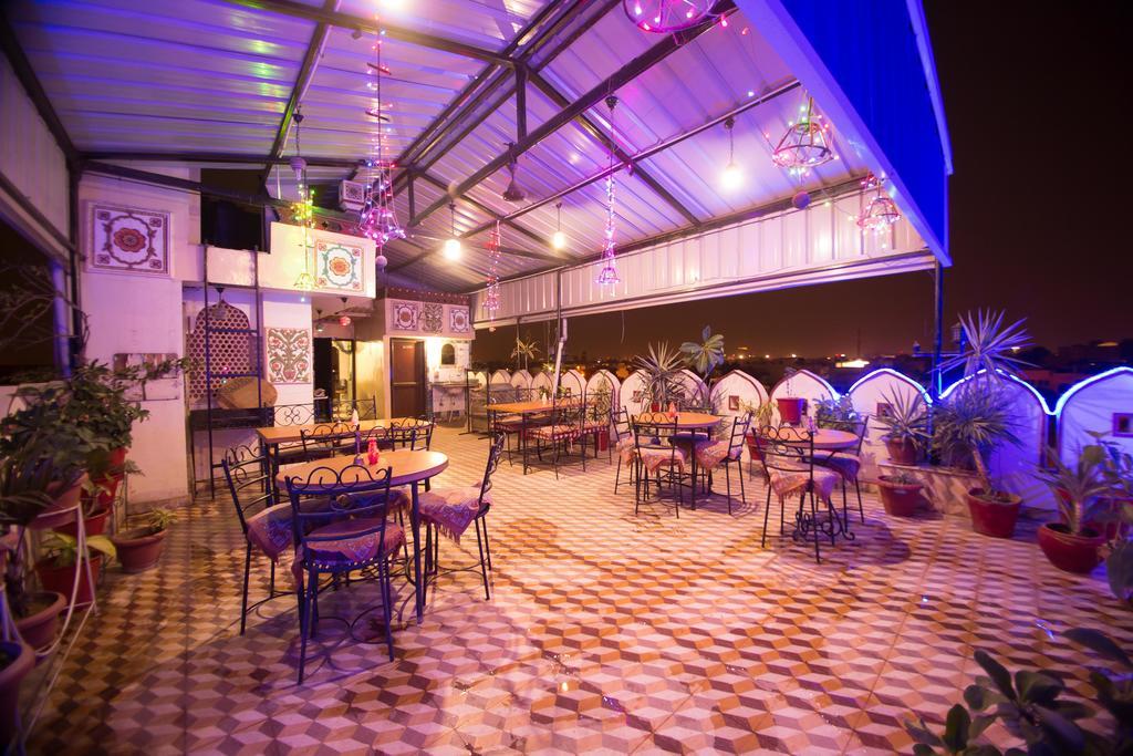 Moon Light Palace Hotel 3*