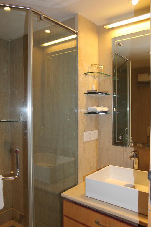 Hotel The Theme, 3*