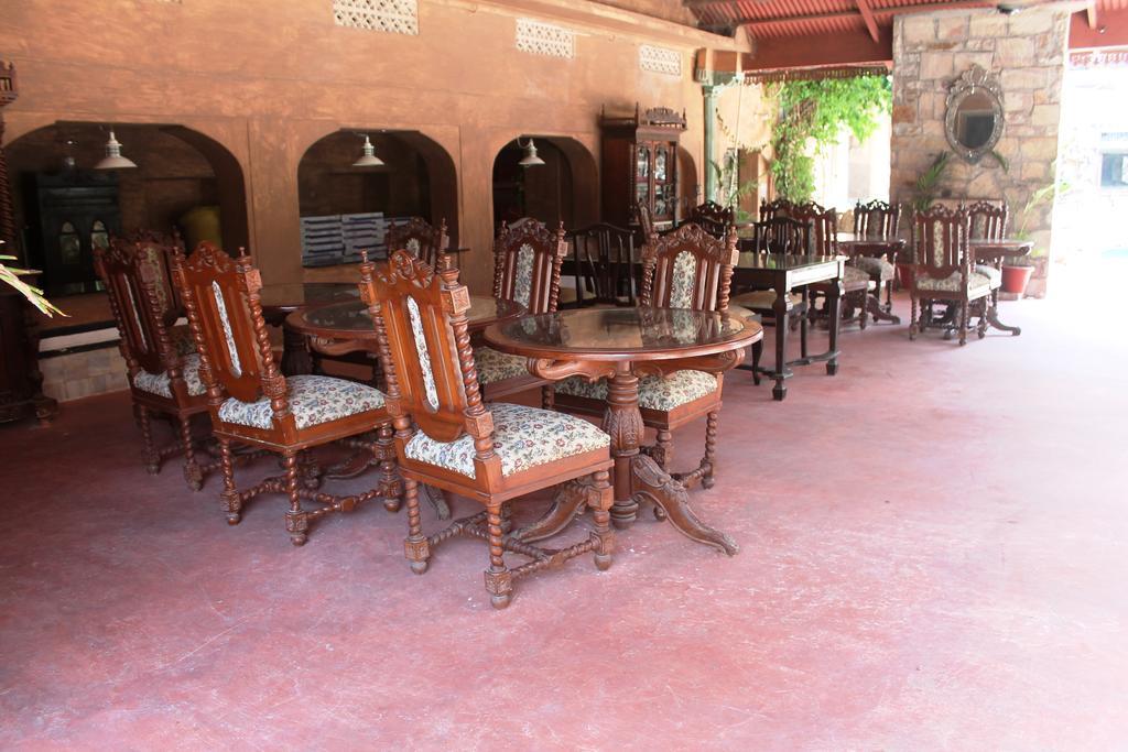 Hotel Naila Bagh Palace Heritage