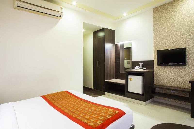 Ratnawali - A Vegetarian Heritage Hotel Jaipur