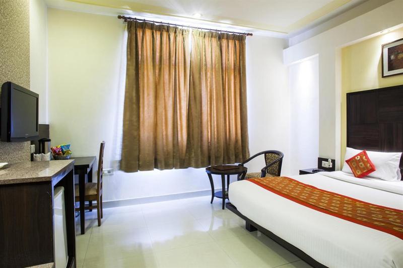 Ratnawali - A Vegetarian Heritage Hotel