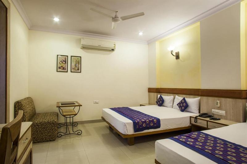 Hotel Ratnawali - A Vegetarian Heritage 3*