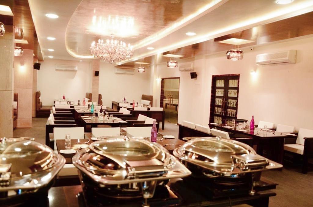 Hotel Fabhotel Resolute Gopalpura Jaipur
