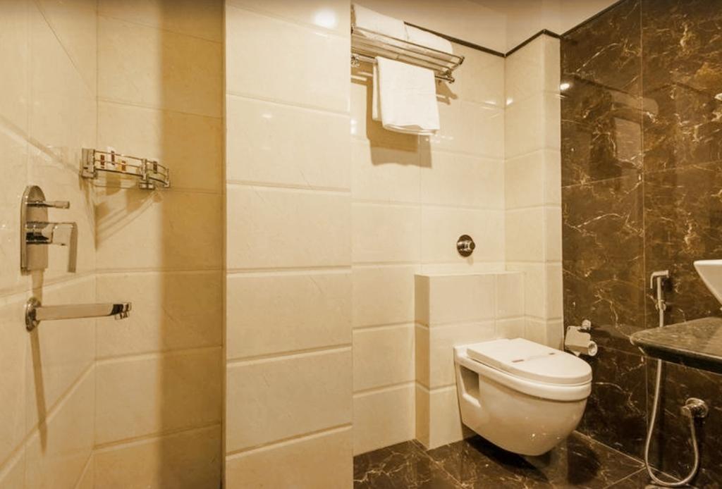 Fabhotel Resolute Gopalpura Hotel 3*