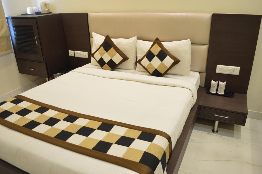 Fabhotel Resolute Gopalpura 3*