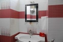 Oyo 1322 Galaxy Hotel 2*