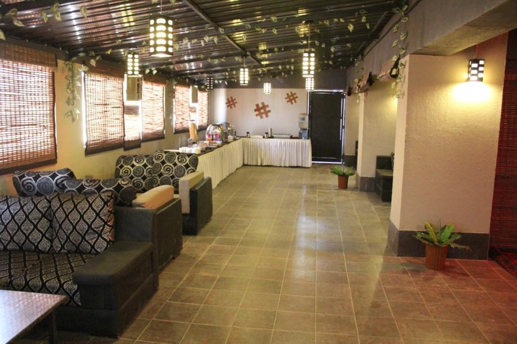 Hotel Grand Harshal 3*