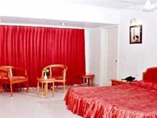 Kanchan Kesari Village Resort 3*