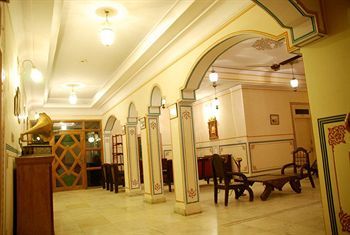 Hotel Sajjan Niwas 3*