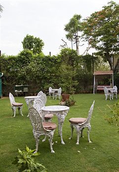 Hotel Madhuban - A Heritage 3*