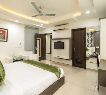 Inn Treebo Signature Malviya Nagar Jaipur