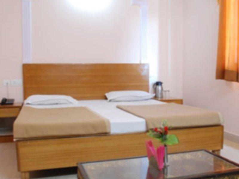 Rockland Hotel 3*