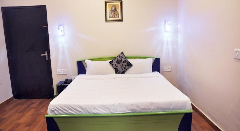 Fabhotel Shri Laxmi Palace 3*