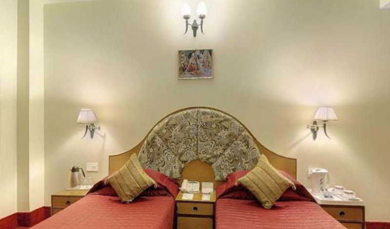 Maharani Plaza Hotel