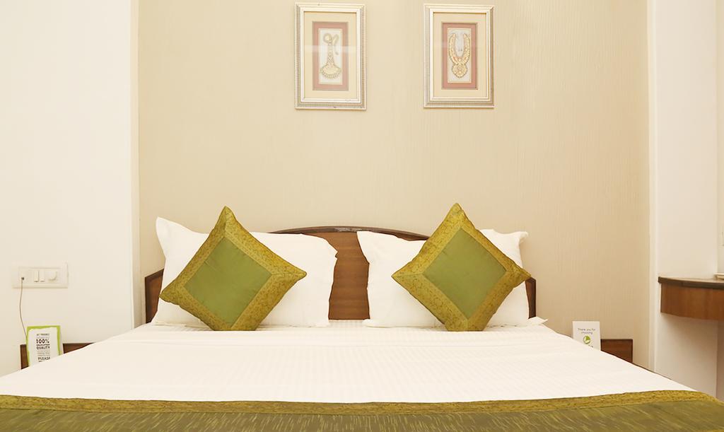 Hotel Indiana Pride 3*