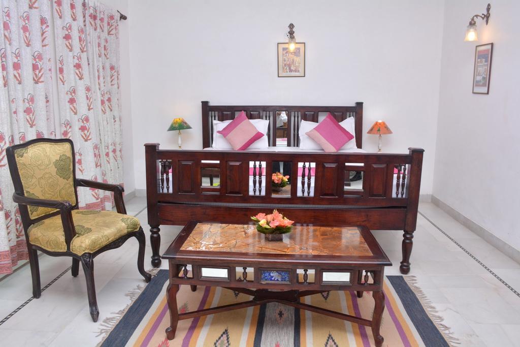 Mahal Khandela Hotel 2*