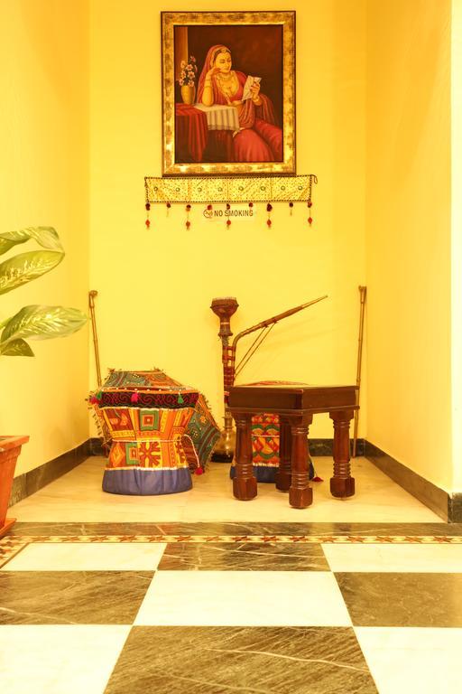 Nahar Singh Haveli Hotel 3*