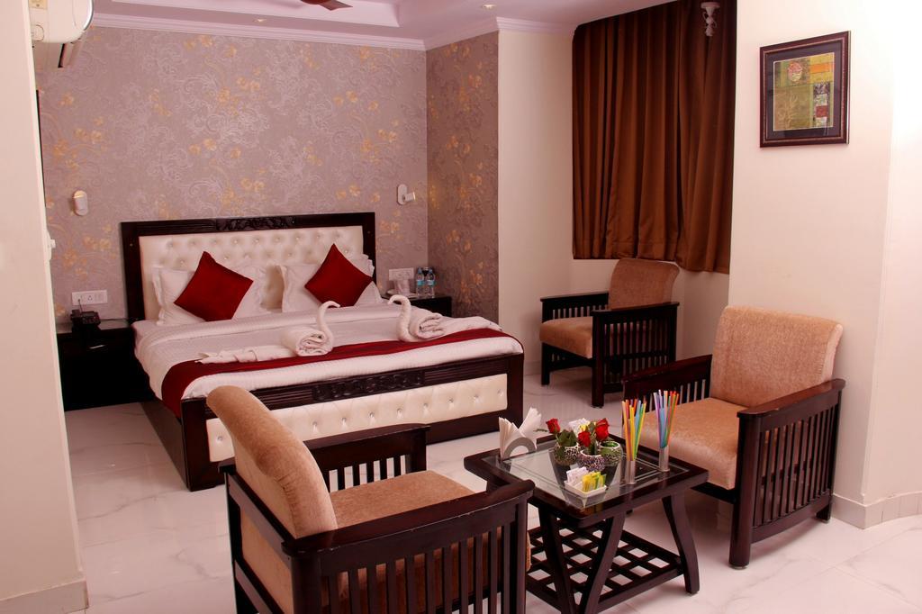Eurasia 3*