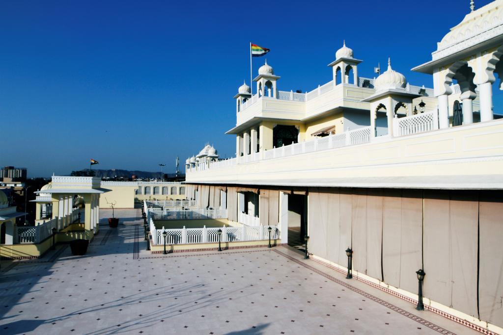 Grand Uniara A Heritage Hotel 4*
