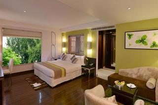 Leisure Grand Chanakya Hotel 4*