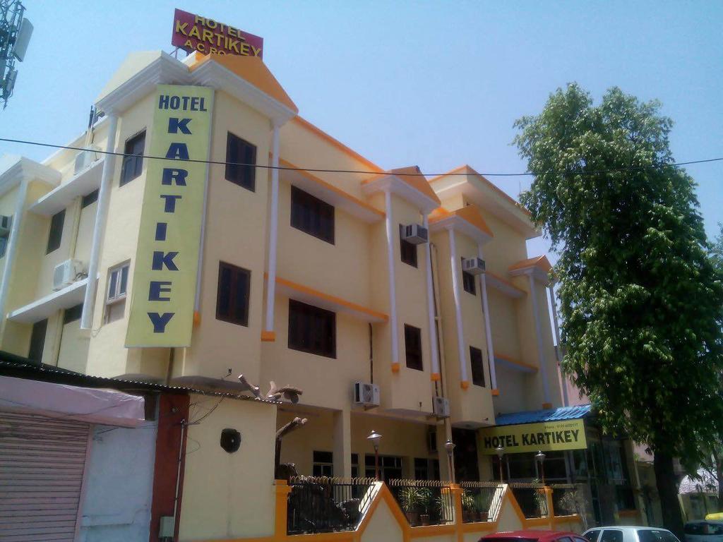 Kartikey Hotel