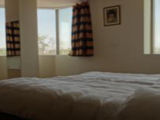 Oyo 6894 White Lily Hotel 3*