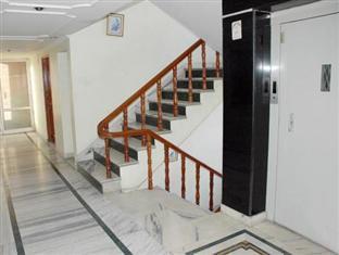 Madhav Palace 3*