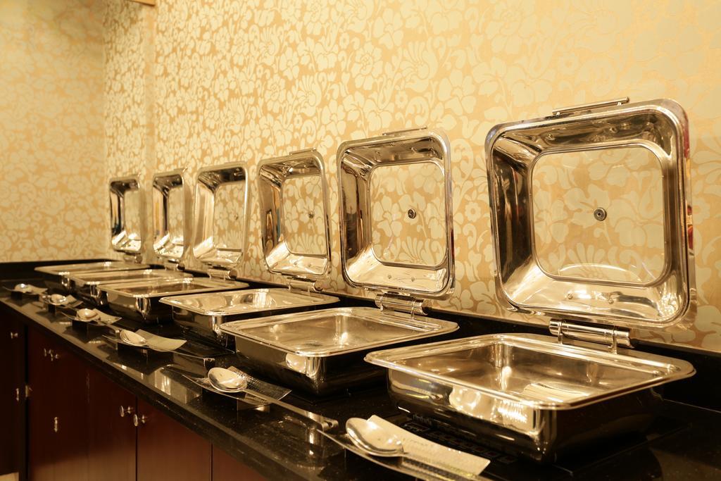 Hotel Comfort Sapphire Jaipur