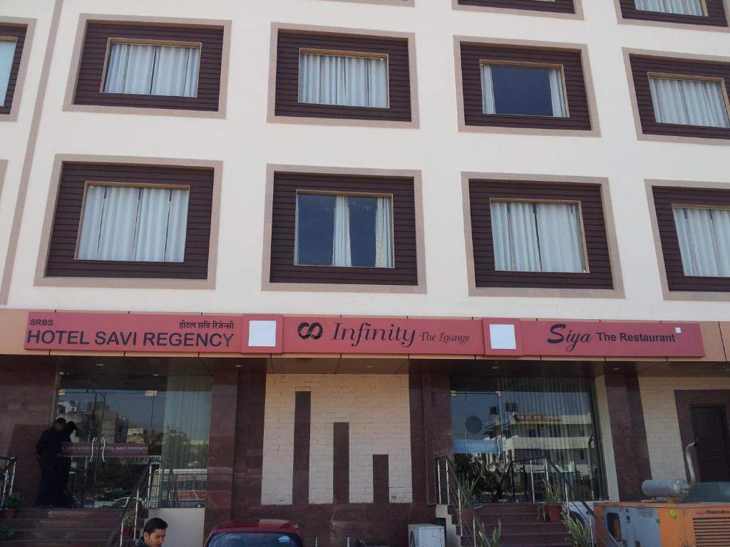 Hotel Savi Regency 2*