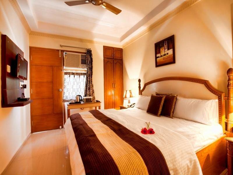 Hotel Treebo Trend Woodsvilla Bapu Nagar Jaipur