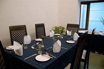 Hotel 66 Residencey