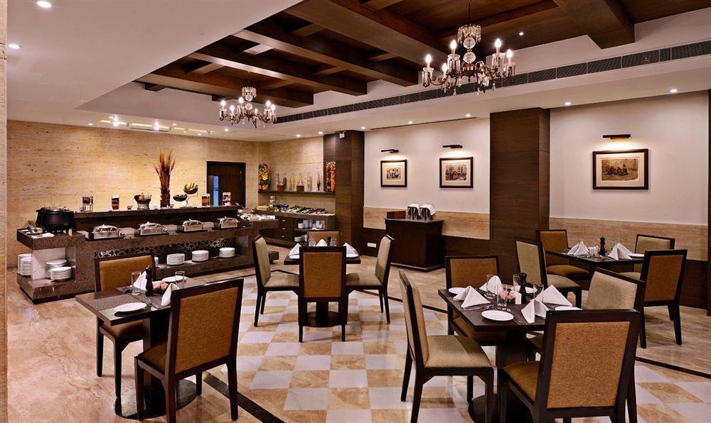 Leisure Grand Chanakya Hotel Jaipur